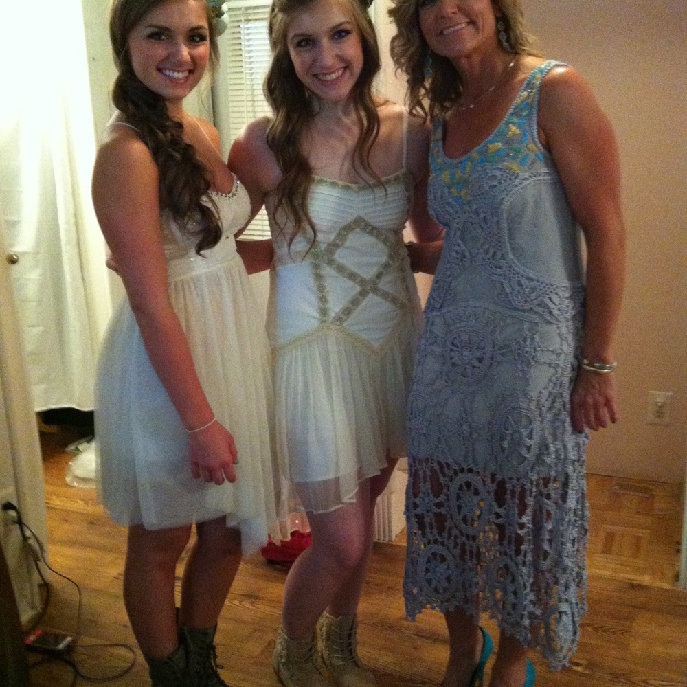 Free People Limited Edition Hand Beaded/Crochet Dress - Picture 7 of 10